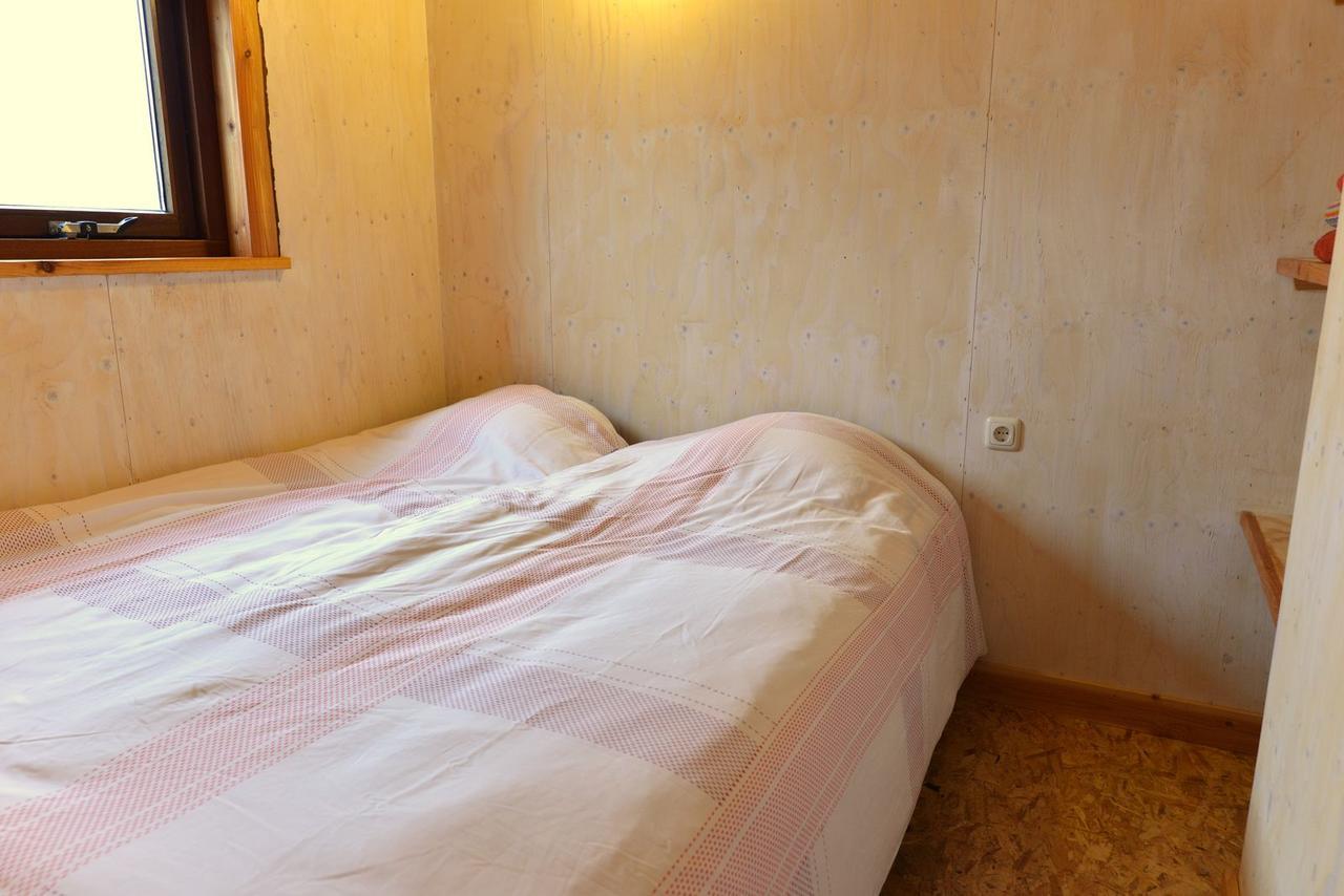 Camping De Koeksebelt أومين المظهر الخارجي الصورة