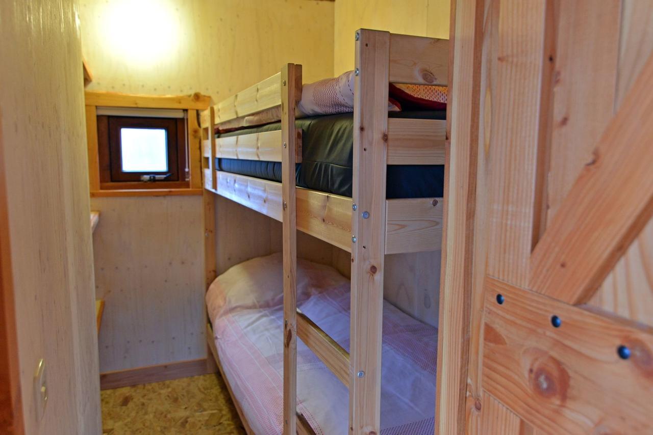 Camping De Koeksebelt أومين المظهر الخارجي الصورة