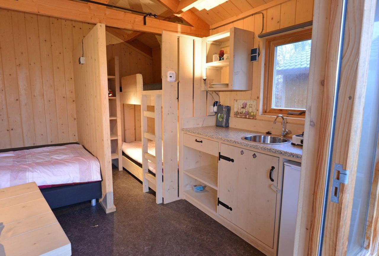 Camping De Koeksebelt أومين المظهر الخارجي الصورة