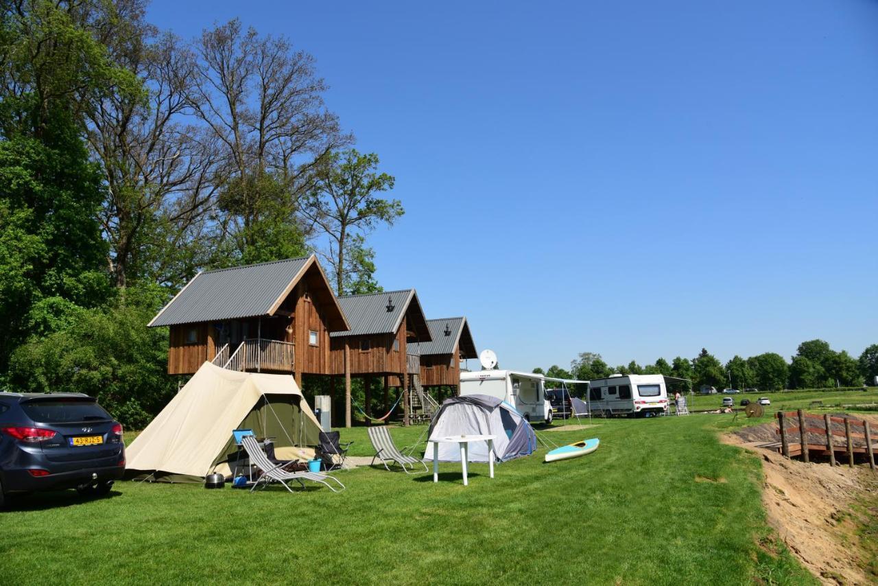 Camping De Koeksebelt أومين المظهر الخارجي الصورة